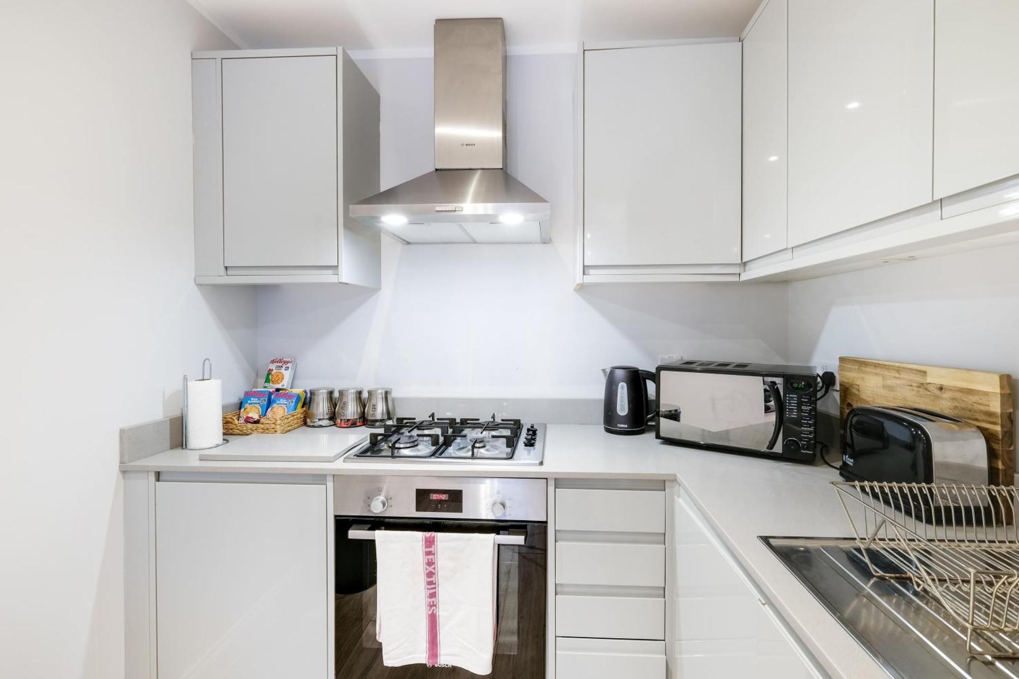 2 Bedroom Penthouse With Parking High Wycombe By 360Stays Ngoại thất bức ảnh